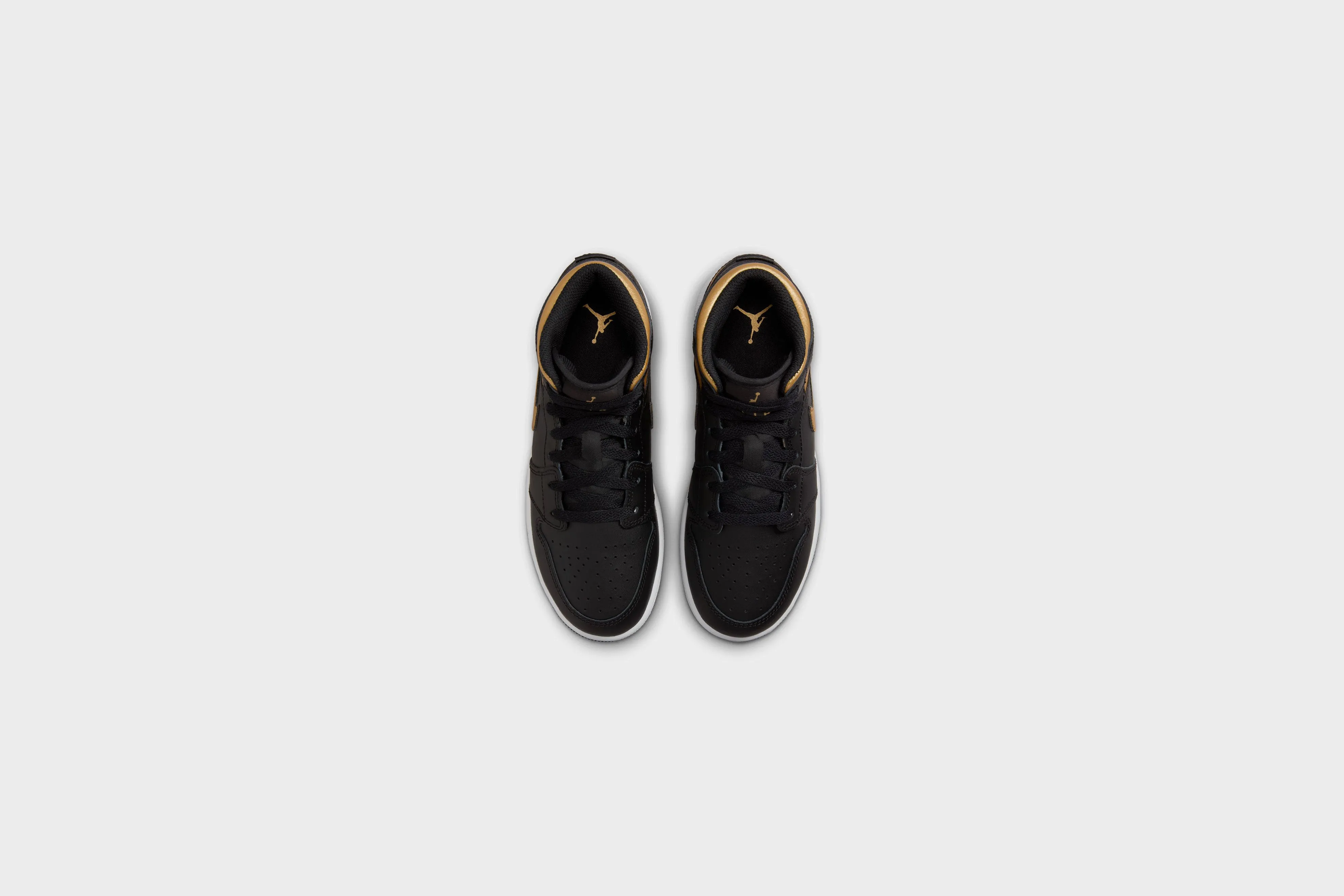 Air Jordan 1 Mid (GS) (Black/Metallic Gold-White)