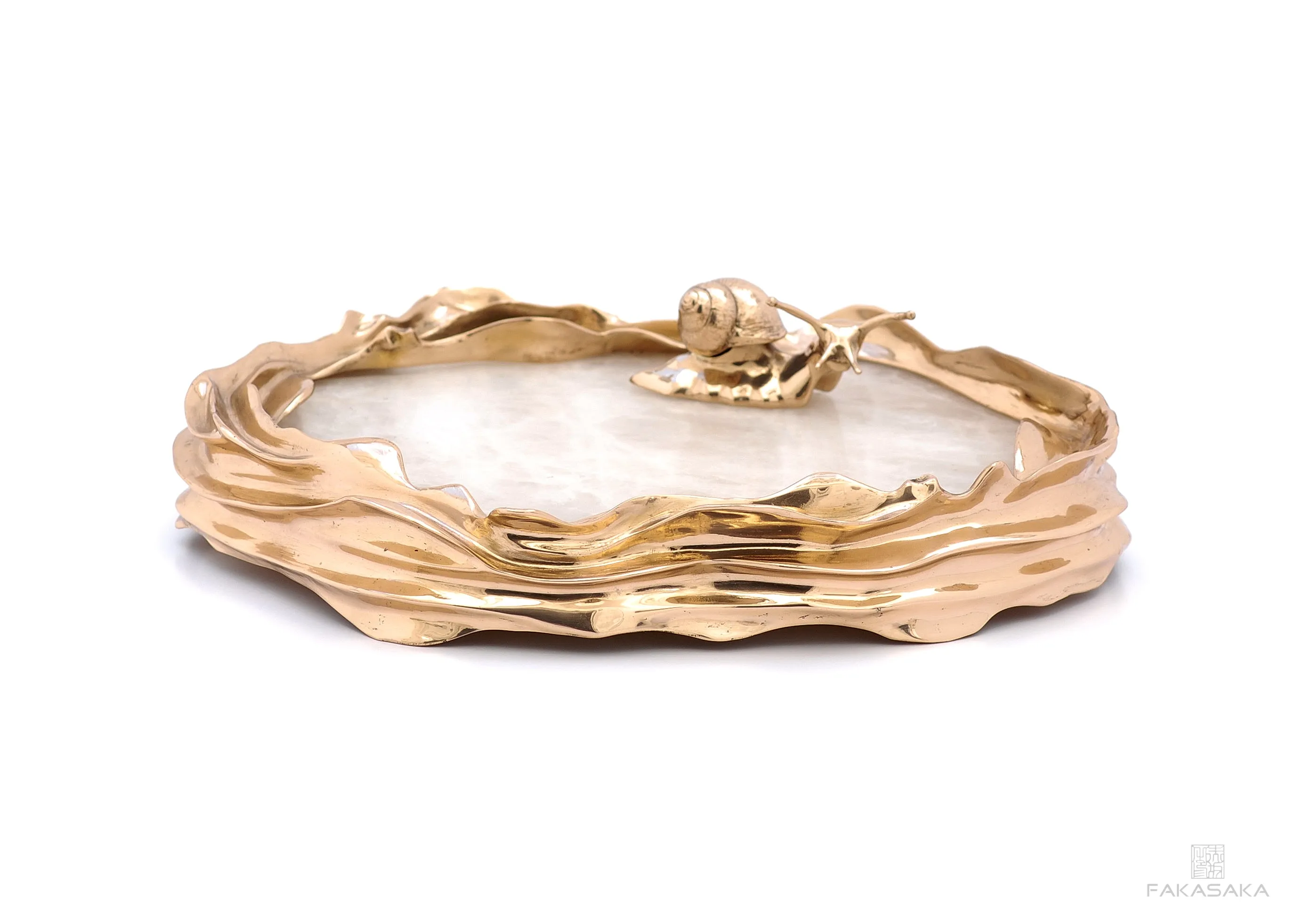 DEAR SONIA<br><br>BOWL / CENTERPIECE<br><br>TRANSLUCENT ONYX<br>POLISHED BRONZE