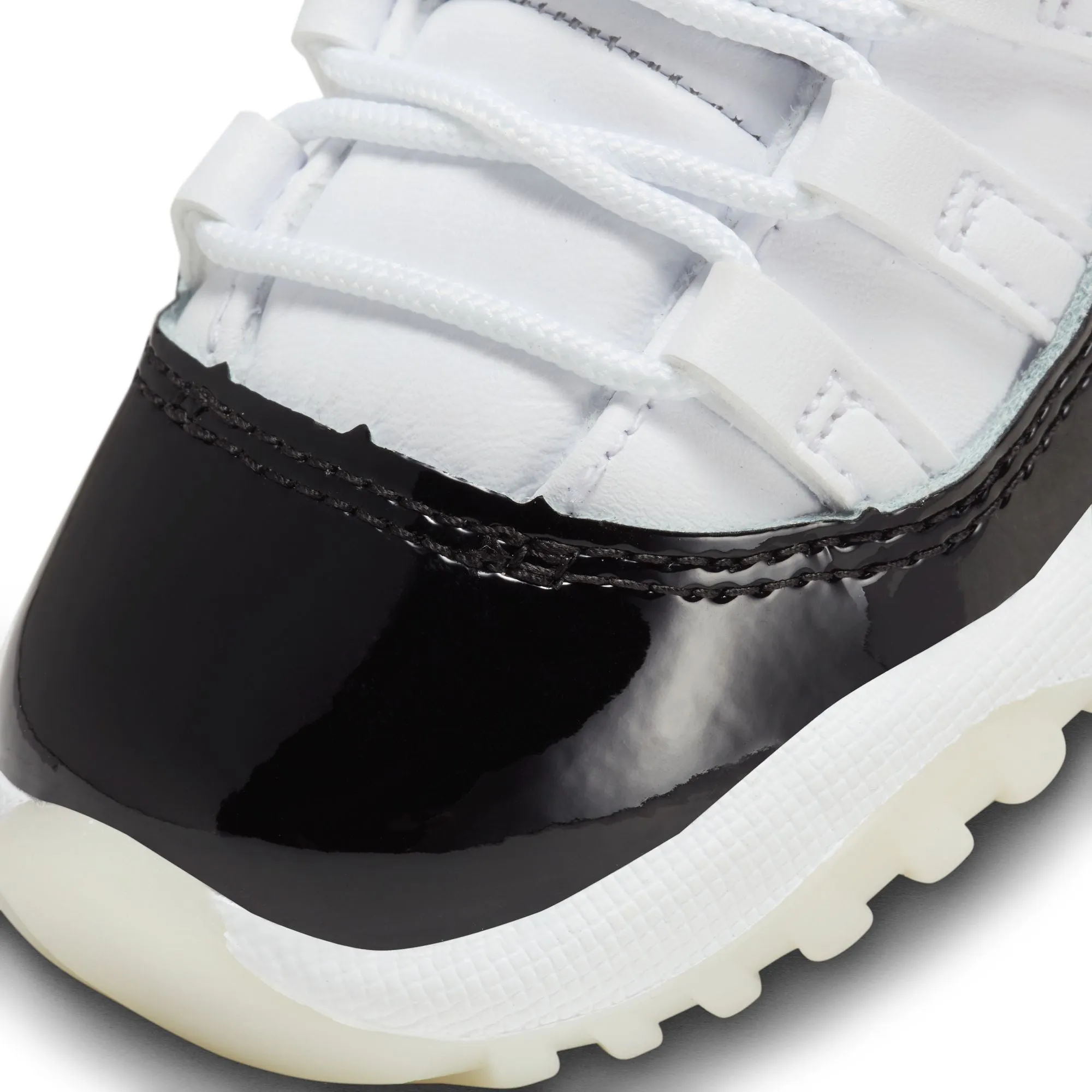 Jordan 11 Retro (TD) (White/Metallic Gold-Black)