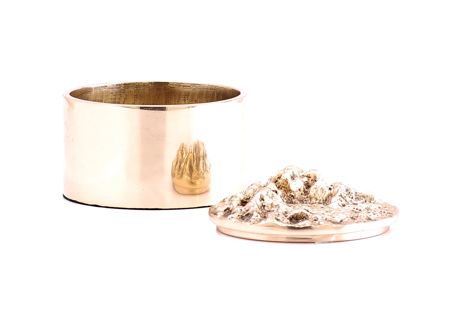 REM BOX<br><br>L’ ESCARGOT DROITE ON TOP<br><br>POLISHED BRONZE
